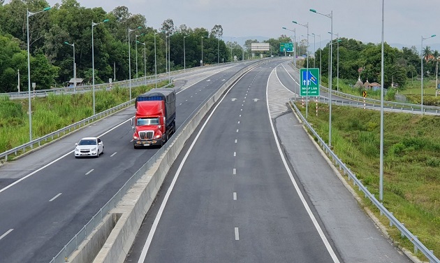 Bộ Xây dựng đông ý giao tuyến đường tránh Nam Hải Vân về cho địa phương quản lý - Ảnh 1.