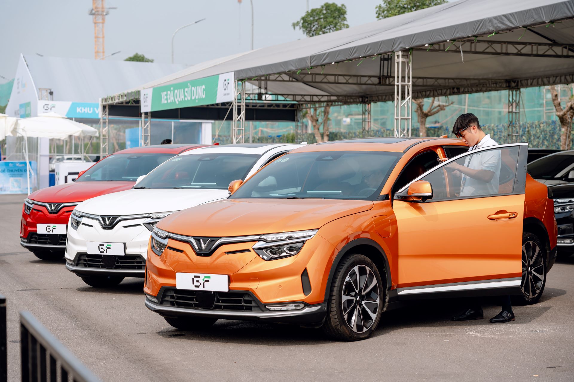 Chọn VF 8 “lướt chuẩn GF”, người dùng nói: Minh bạch từ kiểm định đến quyền lợi, giá trị thật được đảm bảo- Ảnh 2.