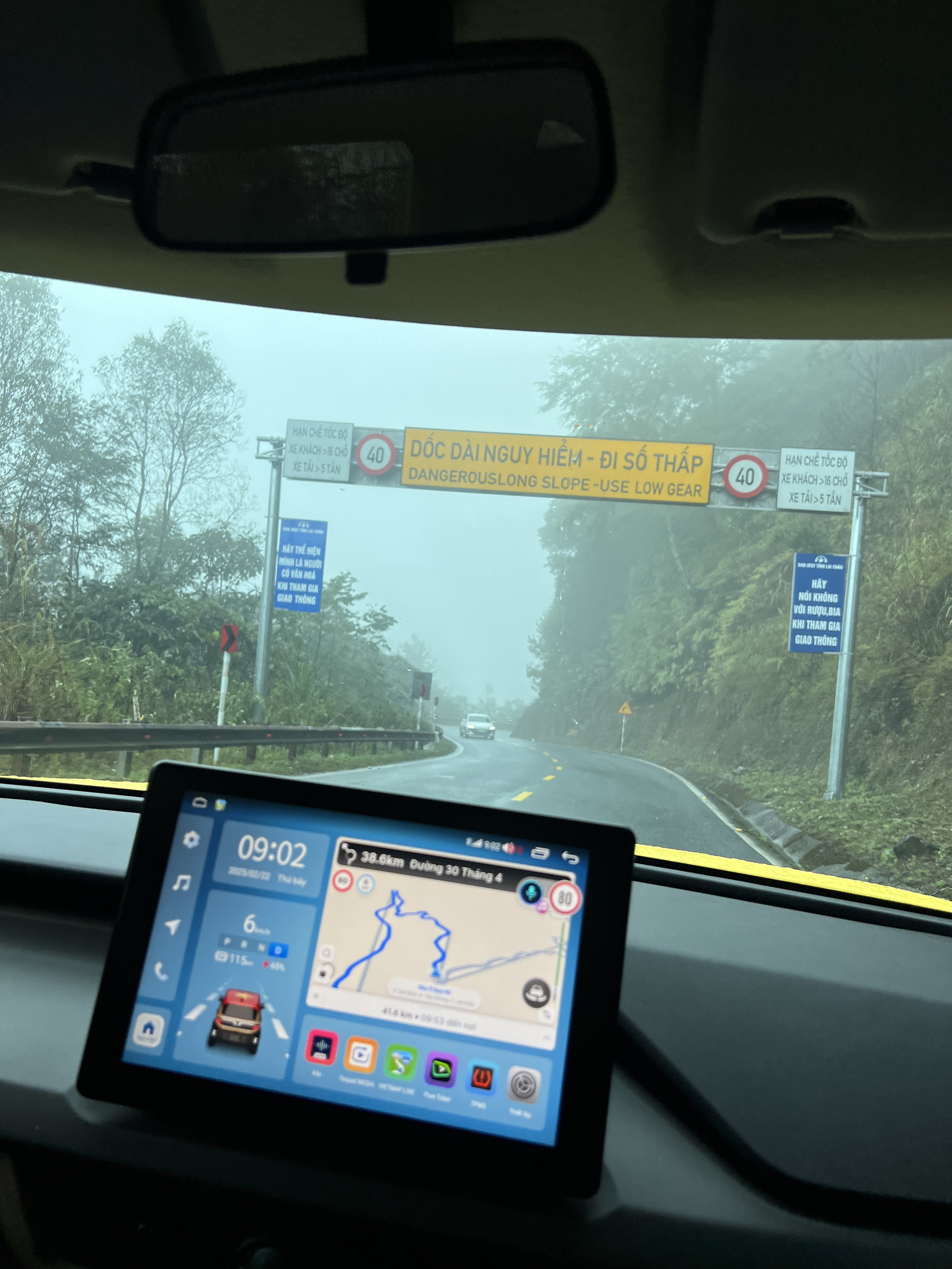 Minh chứng tài xế không hiểu xe dễ gây tai nạn - Ảnh 1.