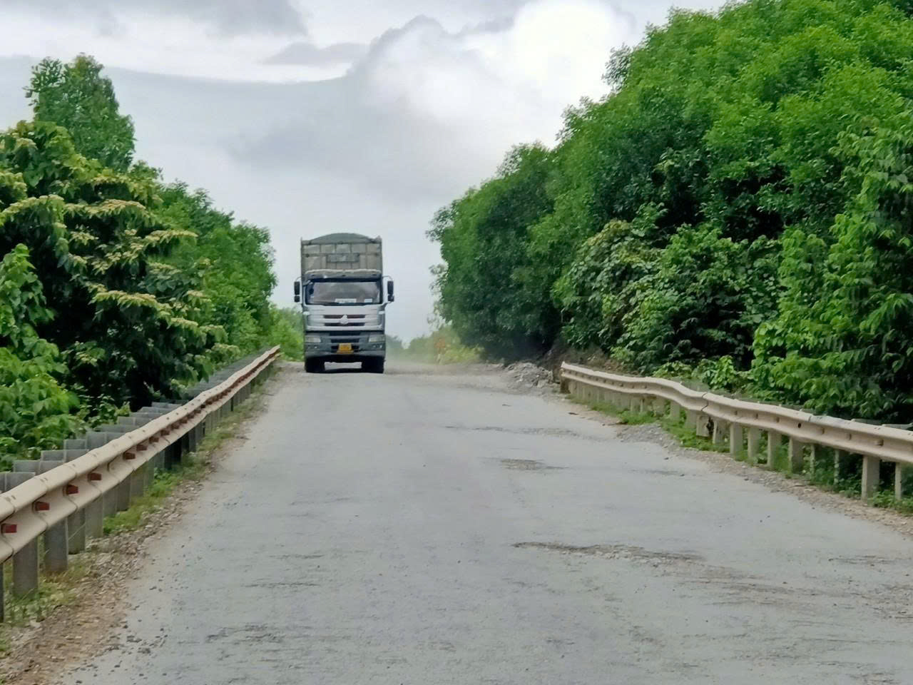 Quảng Ngãi đề xuất kinh phí 2.350 tỷ đồng nâng cấp tuyến QL24 - Ảnh 1.