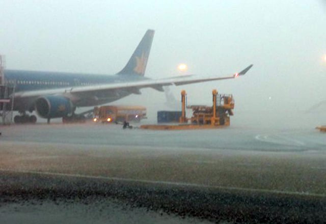 Đóng cửa tạm thời 4 sân bay ở miền Trung do ảnh hưởng bão Bualoi - Ảnh 1.