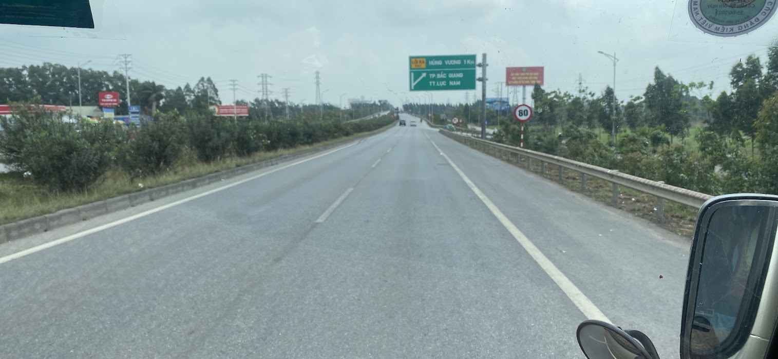 Nghiên cứu điều chỉnh tổ chức lại giao thông trên một số tuyến cao tốc - Ảnh 2.