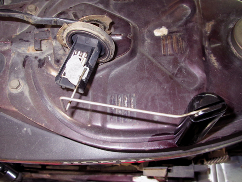 Những tác nhân có thể làm bình xăng xe máy nổ