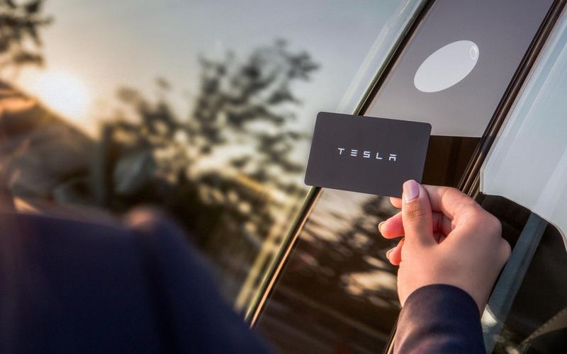 Có bao nhiêu cách khởi động một chiếc xe?