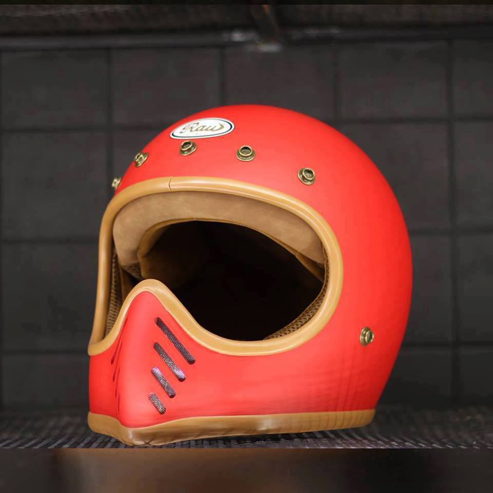 Thói quen “xấu” nhiều người mắc phải khiến mũ bảo hiểm nhanh hư