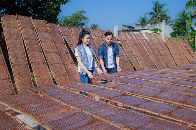 2 Bánh tráng phơi sương