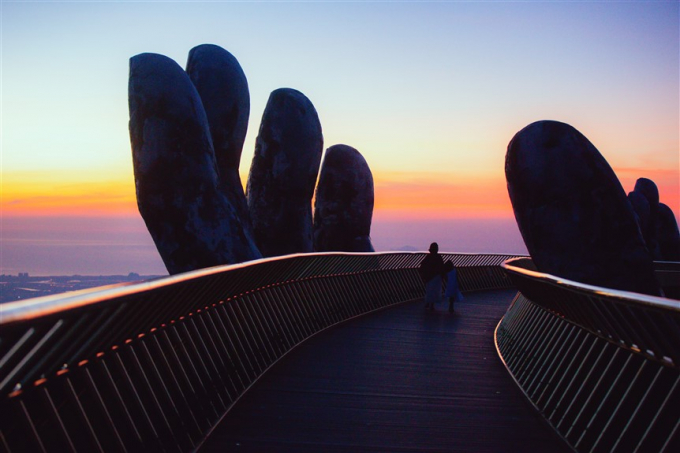Cầu Vàng- Sun World Ba Na Hills (1)