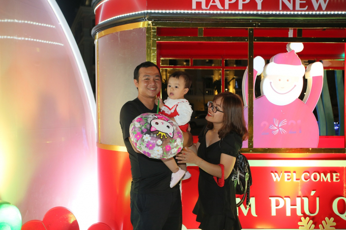 Người dân An Thới hòa mình vào không khí lễ hội cu