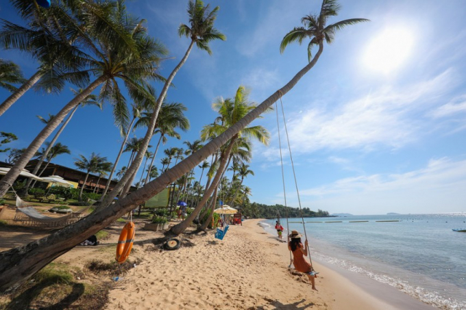 Anh 2_Bai bien Bai Trao o Hon Thom