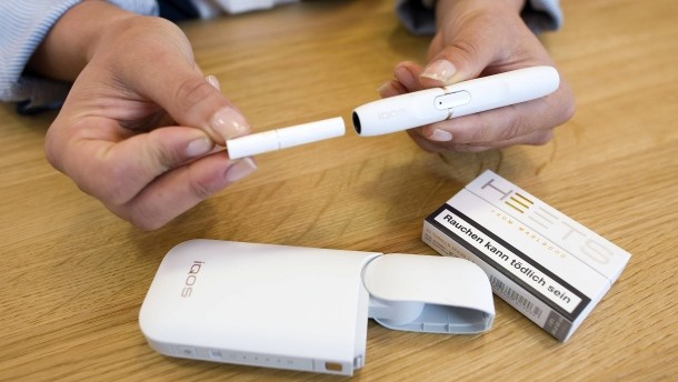 khoi-iqos-anh-huong-nguoi-xung-quanh-khong