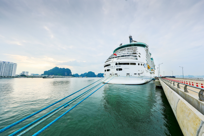 Cảng tàu khách quốc tế Hạ Long