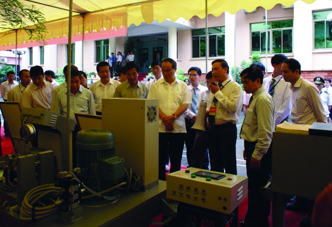 Pho Thu tuong Nguyen Thien Nhan - Bieu duong ket q