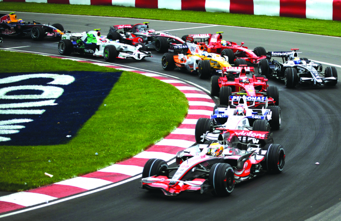 2008_Canadian_GP_lap_1_turn_2