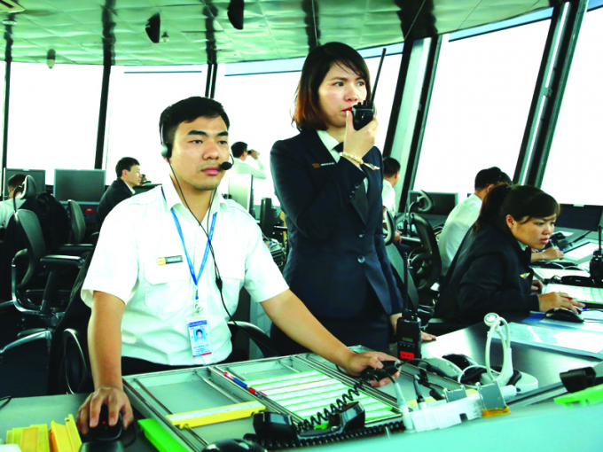 1 Kíp trực tại đài Kiểm soát không lưu Nội Bài