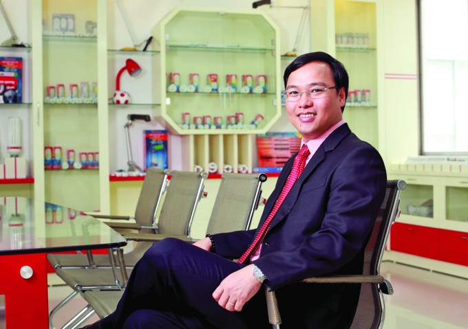 Dien Quang - Ho Quynh Hung1