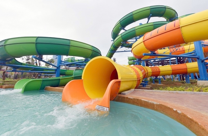 Typhoon Water Park _Sun World Halong Complex (13)