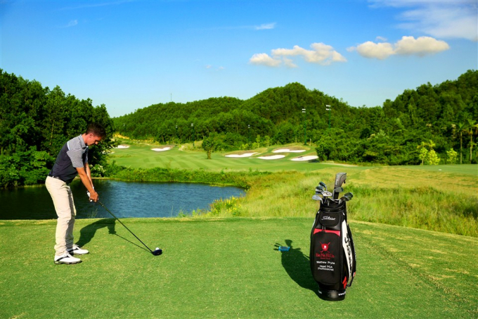 Dukhach-BaNaHillsGolf (16)