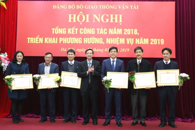 7E313296-4CD9-4D42-AEB1-DD81F6EC65DC.