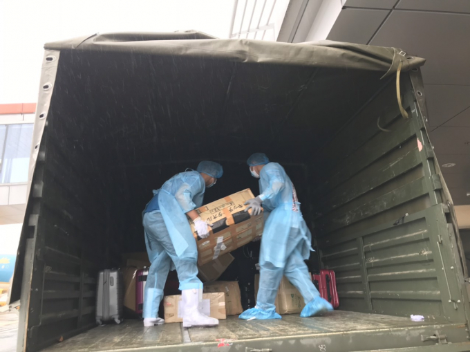 Ảnh 5 - Nhân sự tại sân bay Vân Đồn  được trang bị