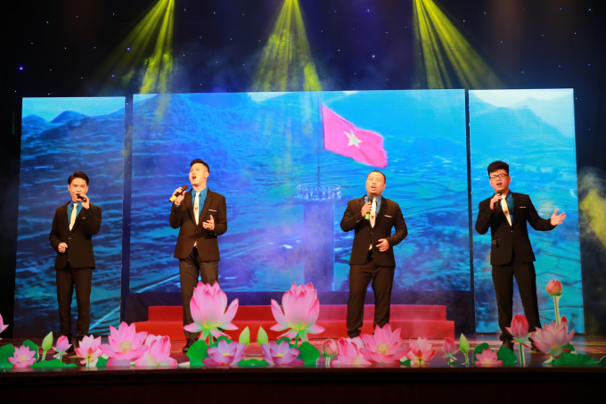 C45259B1-000A-45E2-853D-69839F0F30D4.