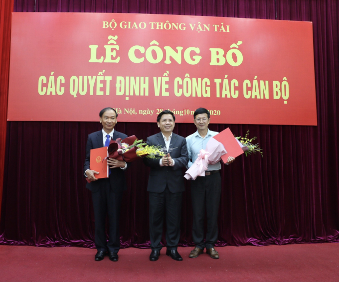 E36DC152-A172-411B-A024-8C5E3F46F9CB.