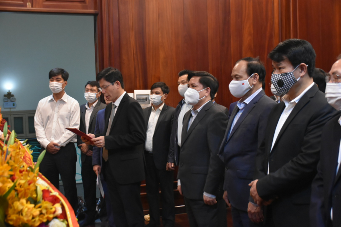 5CB83F44-ABFD-4217-9833-B9479023D044.