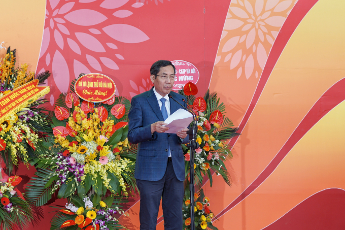 Hội Báo toàn quốc 2018:Chủ tịch QH Nguyễn Thị Kim Ngân đọc Tạp chí GTVT - Ảnh 3.