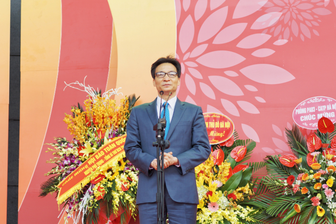 Hội Báo toàn quốc 2018:Chủ tịch QH Nguyễn Thị Kim Ngân đọc Tạp chí GTVT - Ảnh 2.