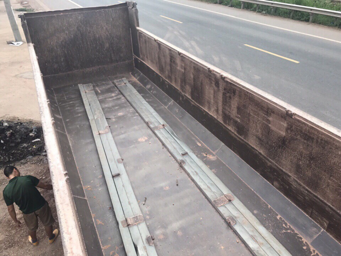 Thùng xe sau khi đã cắt theo yêu cầu của CSGT