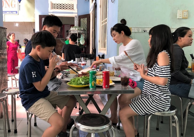 Bà Dưỡng_quán bà Dưỡng (1)