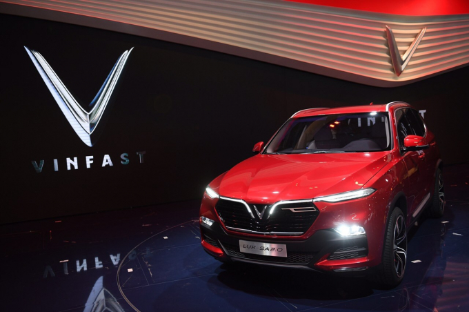 xe-vinfast-lux-sa20-1