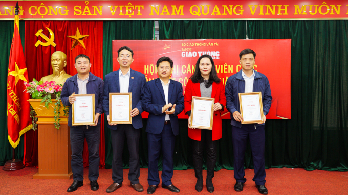 Tạp chí GTVT vượt khó khăn, góp sức thành công phát triển ngành GTVT - Ảnh 10.