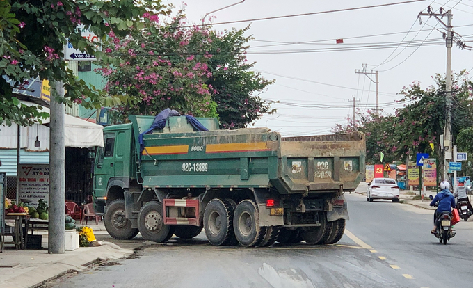 Tất cả các xe tải vào khu vực thường có dấu hiệu cơi nới thành thùng

