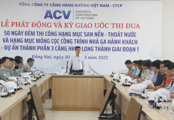 Ông Vũ Thế Phiệt - Tổng Giám đốc ACV yêu cầu Ban QLDA, các nhà thầu có mặt bằng đến đâu là phải thi công đến đó