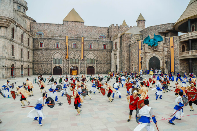 Show diễn Trận chiến ở Vương quốc Ánh trăng- Sun World Ba Na Hills (47)