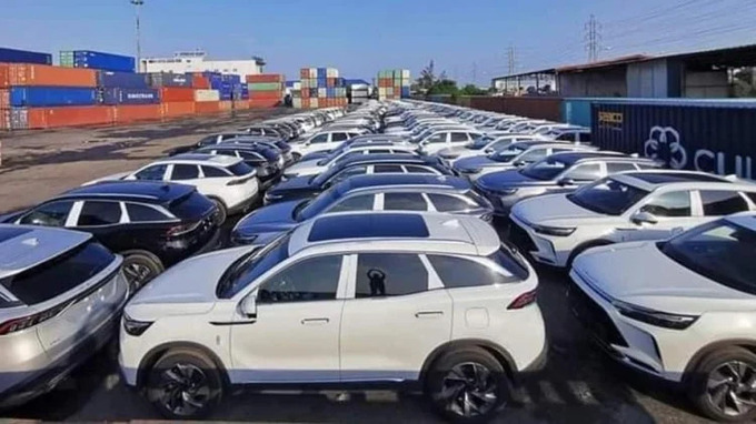 Gần 13.300 ô tô nhập khẩu vào Việt Nam trong tháng 4/2022