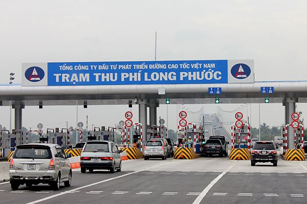 Công tác triển khai lắp đặt hệ thống thu phí tự động không dừng tại các dự án do VEC quản lý đang rất chậm
