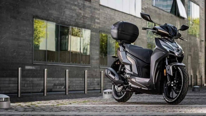 Xe tay ga mới Agility S 125i của hãng Kymco có giá hơn 3.000 đô la (khoảng 68 triệu đồng).