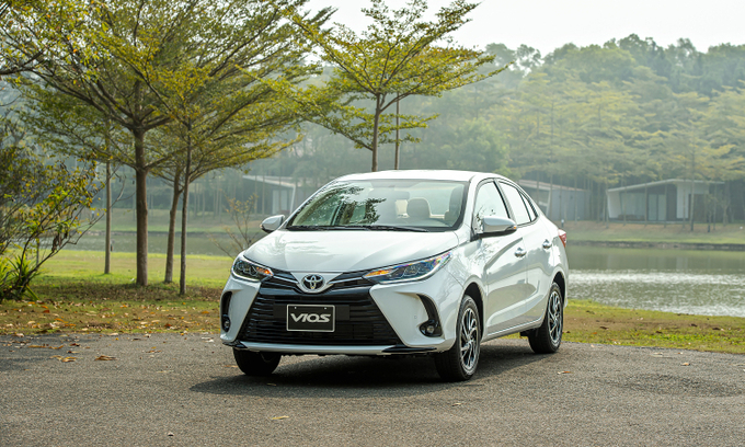 Toyota Vios tạm đứng ở vị trí thứ 2.