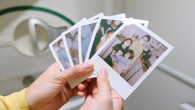 Những bức ảnh chụp lấy ngay cũng là một phần quà đặc biệt Vietnam Airlines muốn gửi tới những hành khách nhí để lưu giữ những trải nghiệm đáng nhớ