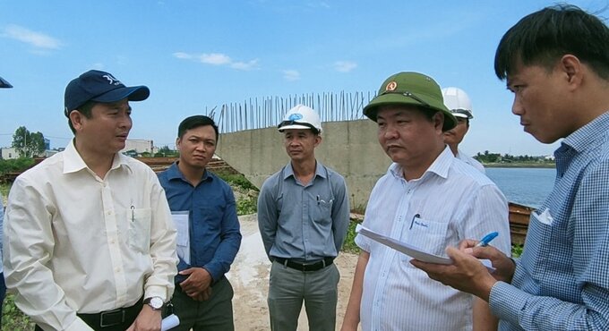 z3459050657285_0d7ad7a0b7e2ed4e37a17b0d1111d37d