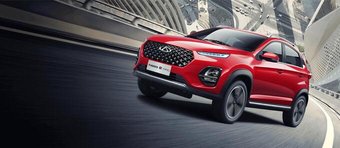 Xe trang bị hệ thống ổn định thân xe điện tử của Bosch EPS 9.3 và phanh đĩa 4 bánh.