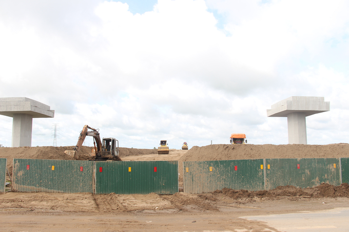 Khu vực thi công dự án tại nút giao đường tỉnh 908 từ Vĩnh Long đi Đồng Tháp
