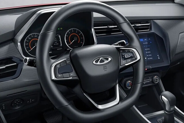 Màn hình cảm ứng 9 inch hỗ trợ Carplay và Androi Auto..