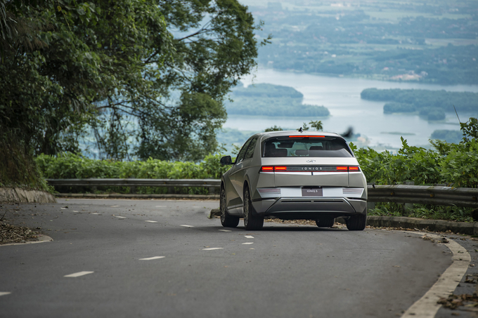 Hyundai Inoiq 5 tại Việt Nam sử dụng động cơ một mô tơ điện, 