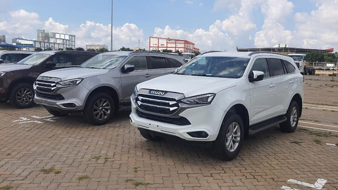 Isuzu mu-X 2022 cũng đã về Việt Nam với nhiều cải tiến nâng cấp, hứa hẹn giúp mẫu xe này “thoát ế”

