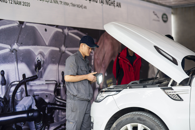 	Miễn phí vệ sinh xe toàn diện