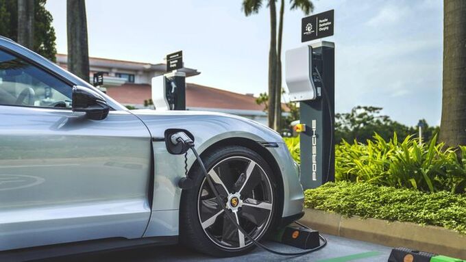 Doanh số xe điện tại Singapore tăng trưởng mạnh trong năm 2022.

