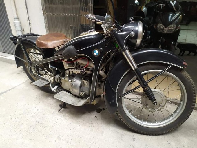 Chiếc BMW R2 đời 1932 khá hiếm.