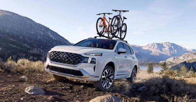 Xe chờ được lên tàu xuất khẩu từ cảng Ulsan, cách Seoul 410 km về phía đông nam. Ảnh: Yonhap

